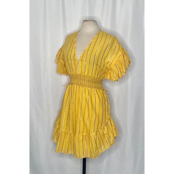 SAYLOR Yellow Metallic Striped Dress Fluttery Smocked Mini Gold Party Medium - Picture 6 of 13